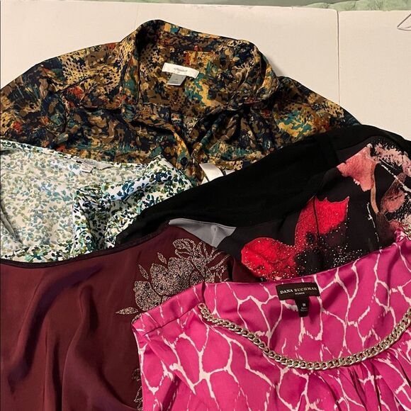 Bundle of 3X tops Dana Buchman Pink Patterned Blouse with Chain Accent and more - Picture 9 of 9